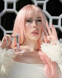 Willow Del Rose (@willowdelrose) • Instagram photos and videos