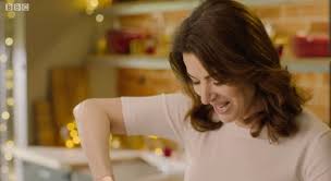 Nigella Lawson Invented A New Snack On Last Night S At My Table Christmas Special Nigella Lawson Nigella Nigella Lawson Christmas