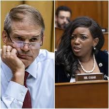HOW CAN AN IDIOT SIT IN THIS POSITION!" Jasmine Crockett's Savage Takedown  of Jim Jordan Goes Viral — Fans Call It “Epic,” Critics Say It's  “Humiliating” In a Capitol Hill clash no