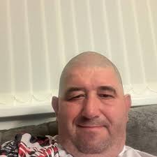 퇴근 후 휴식을 취하기 위해 무엇을 하고 싶으세요? 나는 폴아웃 76 플레이를 좋아한다.