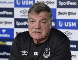 Everton line up swoop for Arsenal target Patrick Vieira as new boss to take  over from Sam Allardyce, according to reports