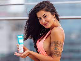Aline riscado is a 33 year old brazilian dancer. Aline Riscado Mostra Estrias E Fas Elogiam Gente Como A Gente Quem Quem News