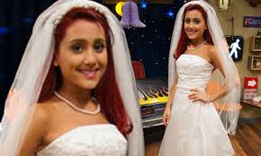Ariana grande revealed photos from her intimate wedding to dalton gomez on wednesday (may 26). Ariana Grande Wanted To Get Married Since She Wore A Wedding Dress Daily Mail Online