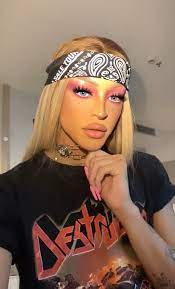 Após alguns covers lançados de músicas internacionais famosas, como i have nothing Pabllo Vittar On Twitter