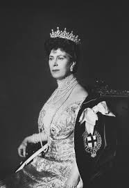 Queen Mary Wearing The Robes Of The Order Of The Garter The Star Of The Order Of The Garter And The Girls Of Great Queen Mary Royal Jewels Order Of The