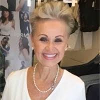 Rebekah Kidd's Instagram, Twitter & Facebook