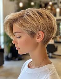 Pat Farrow (patrayfarrow)