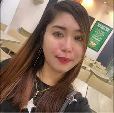 Okay lang na flat chested, bawing bawi naman sa pwet. 😘😍👖💙