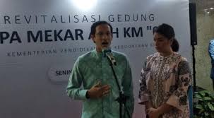 Check spelling or type a new query. Nadiem Paud Adalah Proses Saintifik Jangan Jadi Penitipan Anak Tekno Tempo Co