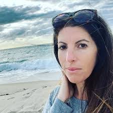 Melissa Darnell's Instagram, Twitter & Facebook