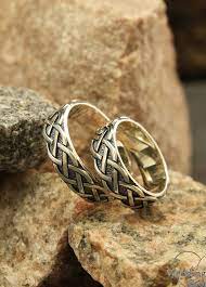 Diamonds And Celtic Knit Wedding Bands Set His And Her Celtic Etsy In 2021 Matching Wedding Rings Stylish Engagement Rings Yellow Gold Diamond Engagement Ring