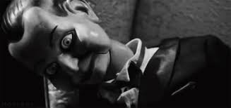 Lo que se sabe es que ella nació en 2300 a. Los 10 Munecos Diabolicos Mas Populares Del Cine De Terror