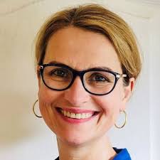 Catrin Evans (@Catrin_notts)