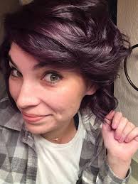 Image uploaded by luz gómez. My Short Hair Is Growing Out So I M Documenting It While I Can Purple Hair For Now Shorthairedhotties