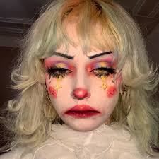 Pin By Kamiyu Boomy On Neslabyj Takoj Mej Kap Cute Clown Makeup Face Art Makeup Alternative Makeup 🔅ʙᴀɴɢ ʙᴀɴɢ ʙᴀɴɢ🍭 #clowncore #clownaesthetic #kidcore #kidaesthetic #colors #fyp #makeup #makeupartist #clowncoreaesthetic #clowncoremakeup. pinterest