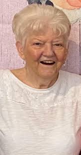 Emily Amend's Instagram, Twitter & Facebook