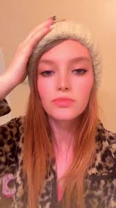 Throw Your 4 Up Dudley Deboser