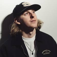 CHAN (@_chanmusic) · Instagram 照片和视频