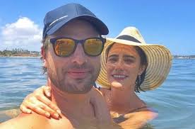 Maria thereza rodrigues da cunha, a tetê, e iraci neto falaram sobre a pandemia, ontem, no programa pingo do j. Fernanda Vasconcellos Revela Mudancas No Casamento Com Cassio Reis Apos Pandemia Rd1