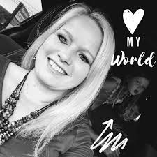 Busy mom sells scentsy and stays home