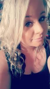 Sonya Meade's Instagram, Twitter & Facebook