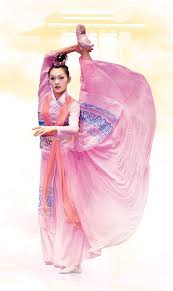 Magnifissance Magazine A New Lifestyle Sparked By Traditional Beauty And Wisdom Magnifissance Chinese Dance Indian Classical Dance Performance Art