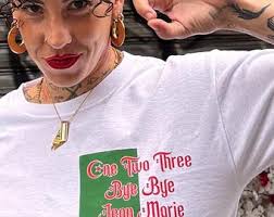 Vintage 1998 Looney Tunes surf USA shirt taille M/L Bugs Bunny Daffy Duck  Tweety Taz Merrie Melodies personnages de dessins animés Surf Tee