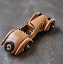Wooden Model Car Roadster For Husband Father Or Boss Collectible Model In Retro Style Vintage Gift Made Of Far Eastern Walnut In 2020 Wooden Car Wooden Toy Cars Wooden
