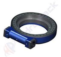 WE25-104-25H-R-H Worm Drive - Slewing Drives