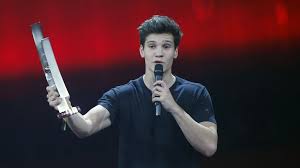 Wincent weiss (bad oldesloe, 21 januari 1993) is een duits zanger. Fans Emport Ist Wincent Weiss Dsds Vergangenheit Peinlich Promiflash De