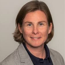 Rosalyn Mckay's Instagram, Twitter & Facebook