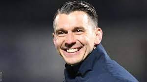 Matt Bloomfield's Instagram, Twitter & Facebook