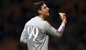 915,148 likes · 24,582 talking about this. Milan 5 Anni Fa Il Debutto Di Donnarumma Il Rinnovo Mercato Calciomercato Com