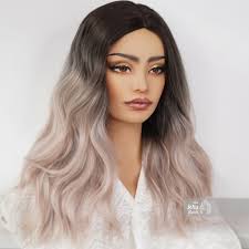 Dark Roots Ashy Silber Ombre gewellte Perücke