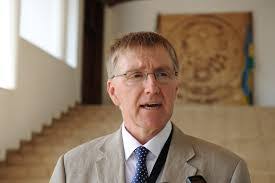 Dennis Overton's Instagram, Twitter & Facebook