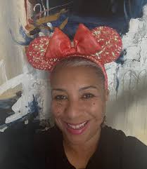 Deirdre Adams (@nolaladydee) • Instagram photos and videos