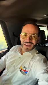 Abelardo de La Espriella, ojalá podamos llamarte Presidente de Colombia muy  pronto! Make Colombia Great Again! @delaespriella_style  #abelardodelaespriella #abelardodelaespriellapresidente #colombia  #kikeposada #elquijotedelamusica