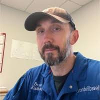 Christopher Poling's Instagram, Twitter & Facebook