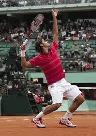 Roger federer of switzerland argues with the umpire during his second round match against marin cilic of croatia at the french open tennis tournament at roland garros in paris, france, 03 june 2021. Roger Federer Clothing Federer S Outfit For The French Open Tennisnerd Net