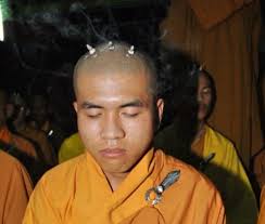 Đốt thân thể cúng dường chư Phật