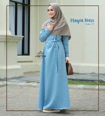 Kilau yang dimiliki oleh bahan ini akan membuat penampilan anda terkesan mewah. 5 Jenis Kain Maxmara Yang Bisa Anda Pilih Untuk Bahan Gamis Dan Hijab