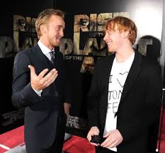 Rise Of The Planet Of The Apes Cast Tom Felton Rupert Grint Tom Felton Premiere 20th Century Erk1uvnik7gl Jpg 594 552 Tom Felton Felton Planet Of The Apes