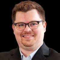 400+ "Pluhář" profiles