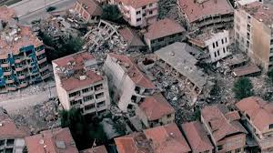 Earthquake bird is a 2019 psychological thriller film written and directed by wash westmoreland based on the 2001 novel of the same name by susanna jones.it stars alicia vikander, riley keough, naoki kobayashi and jack huston. Deprem Bilimci Savas Karabulut Marmara Da Buyuk Bir Deprem Olacak