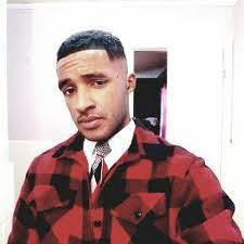 Daniel Malveaux's Instagram, Twitter & Facebook