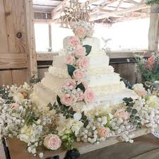 Has anyone used or is using costco for flowers or cake? This Diy Costco Wedding Cake Hack With Trader Joe S Flowers Only Cost 50 Gma