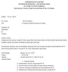 50%(2)50% found this document useful (2 votes). Contoh Surat Undangan Rapat Rt 17 Agustus Sample Surat Undangan