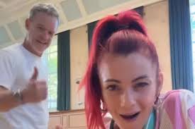 Strictly Come Dancing fans make Dianne Buswell claim after Stefan Dennis  'convincing'