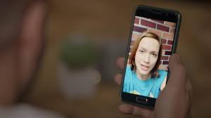 Ich könnte mir sehr gut vorstellen für ein paar folgen. Gzsz Comeback Nach 14 Jahren Schauspielerin Uta Kargel Ist Zuruck Im Kiez