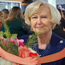 The best devotional… I have several of Sarah Young's devotionals but this  is by far my favorite.” ~ Shirley K. “I love this daily devotional! It  really